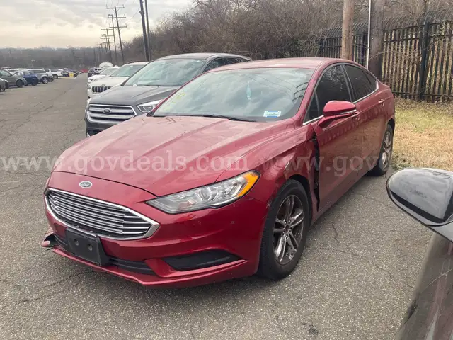 2017 Ford Fusion - CLEAR TITLE - NO KEY - MILES UNKNOWN