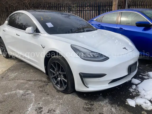 2019 Tesla Model 3 - CLEAR TITLE - NO KEY - MILES UNKNOWN