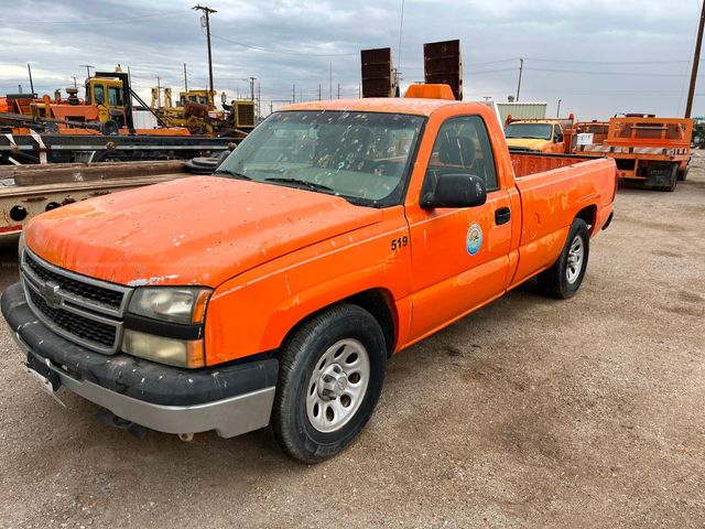 2006 Chevrolet Silverado 1500 | AllSurplus