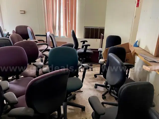 Lot of (36) Office Chairs