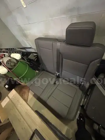 Rear Cruiser Seats with equipment