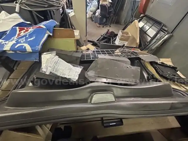 Crown Vic Trunk Organizer with Accessories