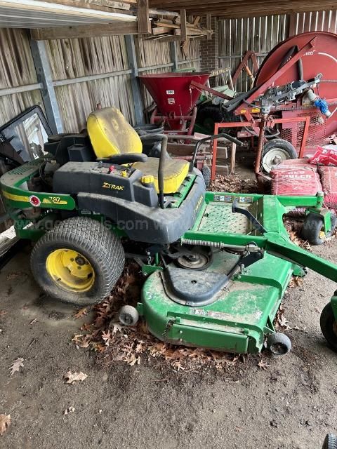 John Deere 797 Zero Turn Mower with 72