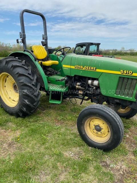 John Deere 5410 Tractor (1). | GovDeals