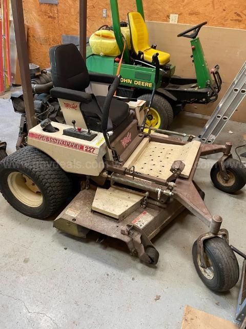 Grasshopper Zero Turn Mowers 2 John Deere 60 X740 Ride On Mower 1 AllSurplus