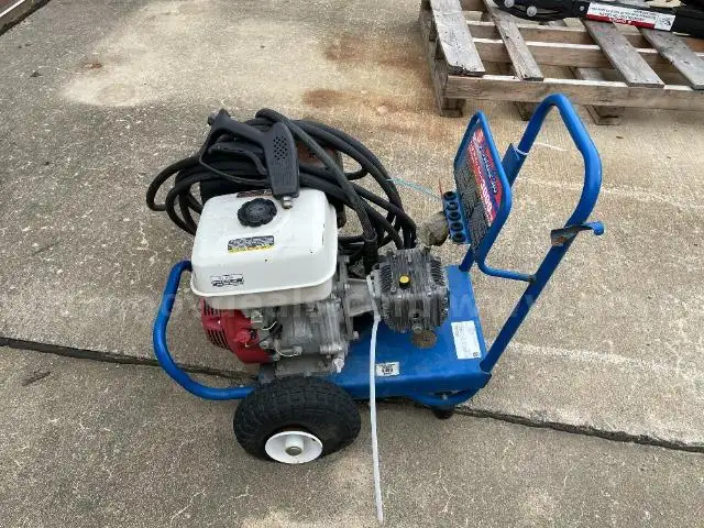 2003 Napa Pressure Washer.