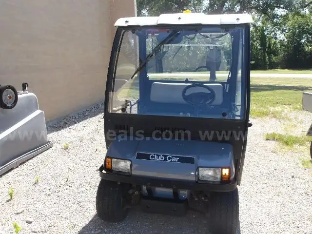 Club Cara Carryall 2 Golf Cart.