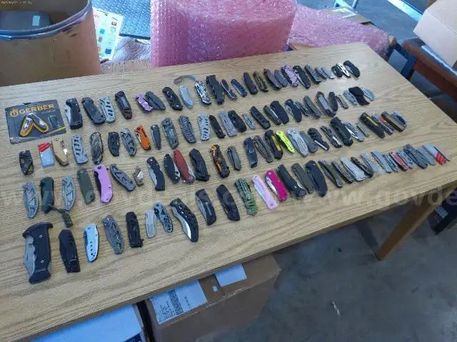 Lot of Approx. 110 Single Blade Knives.