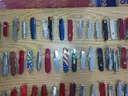 Lot of approx. 103 Swiss Army Knives.