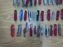 Lot of approx. 103 Swiss Army Knives.
