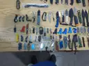 Lot of approx. 111 Assorted Knives.