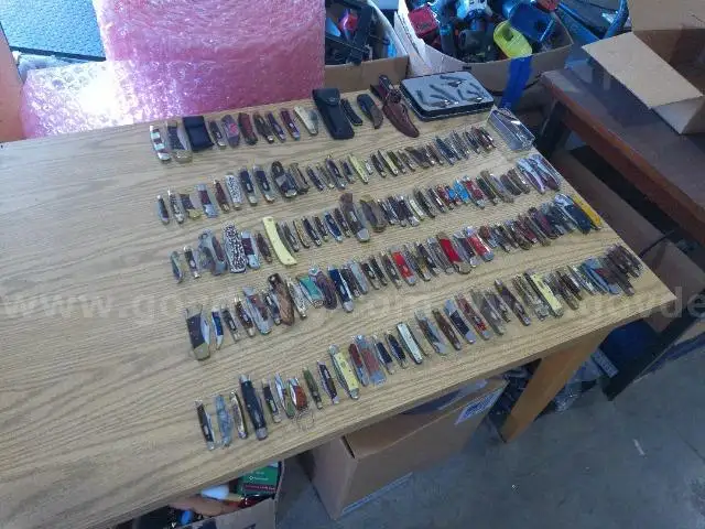 Lot of Approx. 147 Wood Knives.
