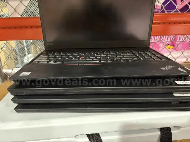 Lot of (4) Lenovo P15s Laptops