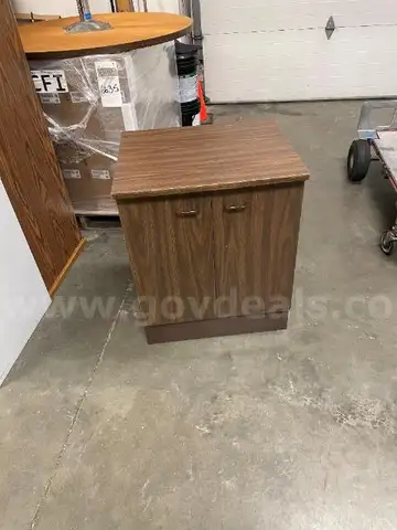 Lot of (1) Storage Cabinet 24&#x22;x20&#x22;x30&#x22;.