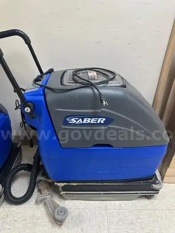 Lot of (1) Windsor Sabor 17&#x22; Auto Scrubber.