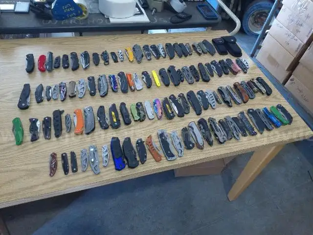 Lot of Approx. 106 Single Blade Knives.