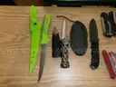 Lot of 165 Single Blade Knives.