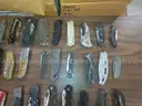 Lot of 100 Single Blade Knives.