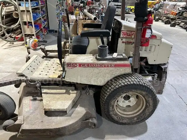 Lot of (1) Zero Turn Grasshopper 325D/72 with Kubota D902 and 72&#x22; Deck.