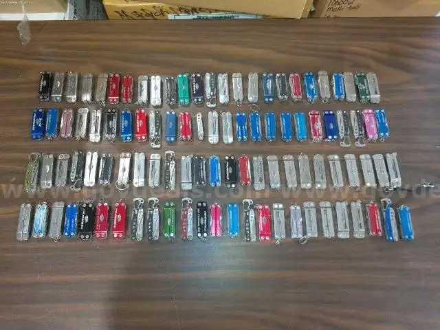 Lot of (100) Small Leatherman Multi-tools.