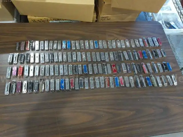 Lot of (131) Small Leatherman Multi-tools.