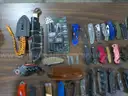 Lot of (100) Single Blade Knives.