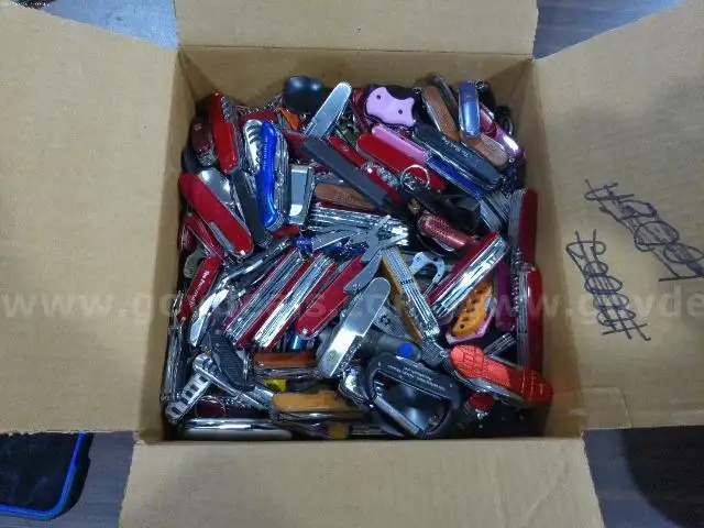 Lot of 29LBs of Various Swiss Army Knives.