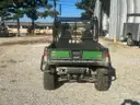 John Deere Gator, 911.4 hours.