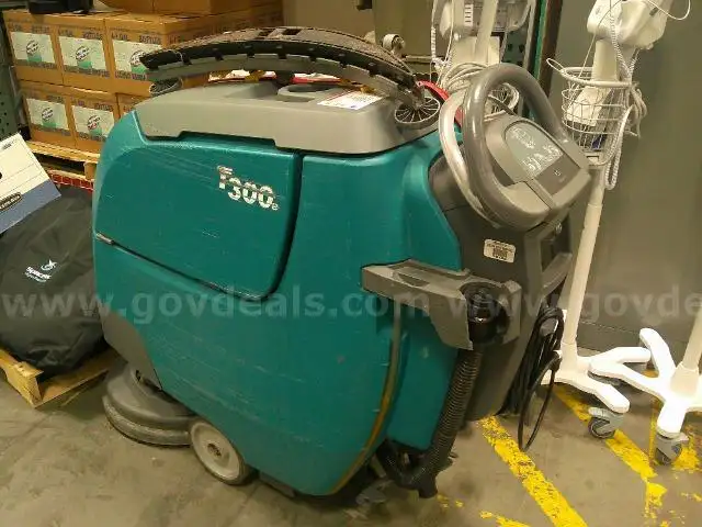 Lot of (1) Tennant T300 Floor Scrubber.