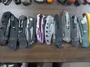 Lot of approx. (121) Single Blade Knives.