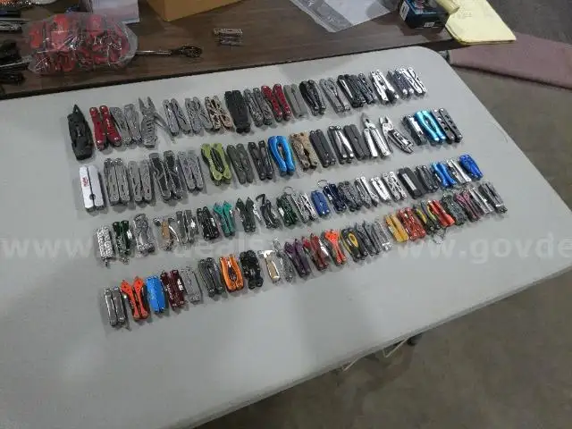 Lot of approx. (82) Multi-tools.