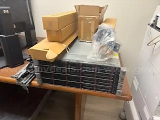 Lot of (4) HPE Proliant DL360 Gen9 with Dual Xeon ES-2683.