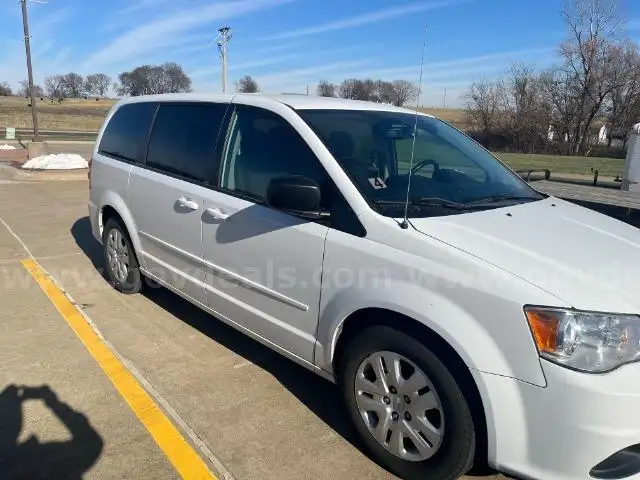 2014 Dodge Grand Caravan, 150450 Miles.