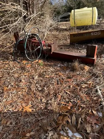 Lot of (1) I-BEAM Log Splitter.