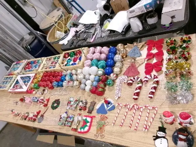 Lot of Various Christmas Tree Ornaments and Decorations.