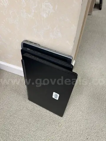 Lot of (3) Dell Latitude Laptops.