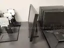 8 Monitors