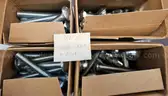 BOLT CARRIAGE (24 BOXES)