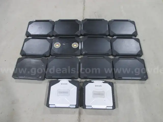 Dell &#x26; Panasonic Laptop Computers (14 Items)