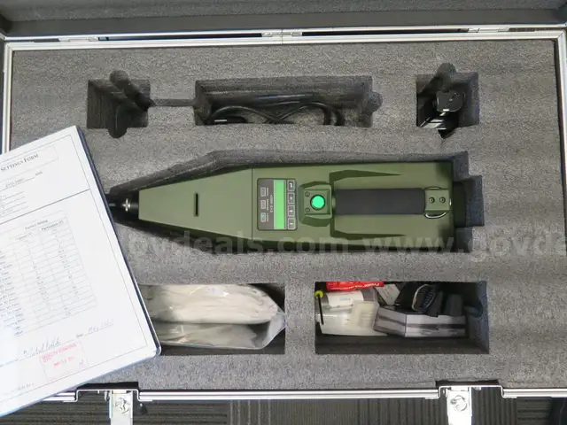 (2) TWO - (LIKE NEW) VAPOR EXPLOSIVE DETECTOR HANDHELD UNIT - SCINTREX TRACE EVD-3000+