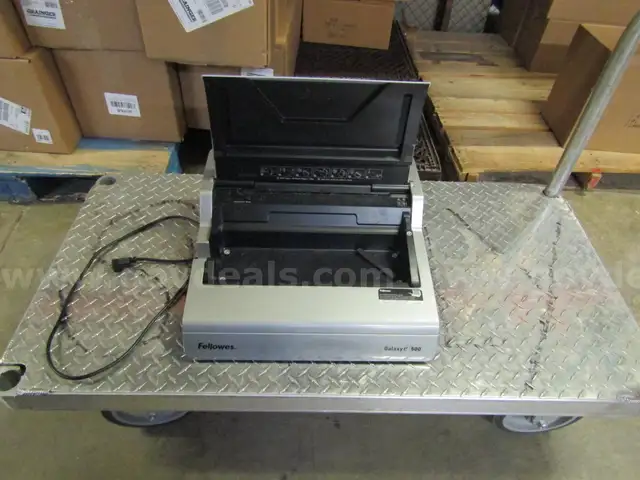 Fellowes binding machine