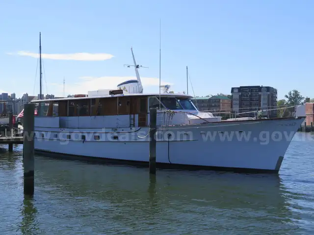 65&#x27; John Trumpy &#x26; Sons Yacht - Mary Lynn