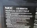 Flat Panel Monitors (8 Items)
