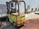 (1) Clark Battery Forklift