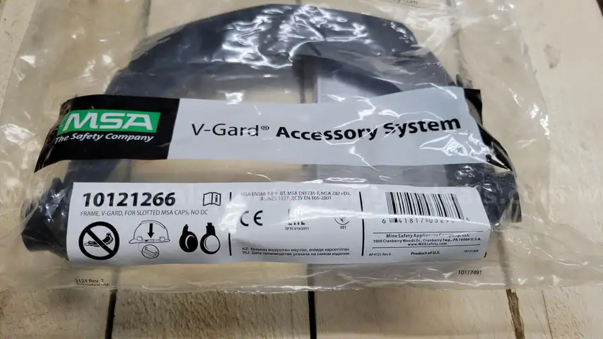 VARIOUS FACE/ HEAD EQUIPMENT