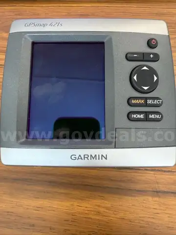 LOT OF GPS EQUIPMENT