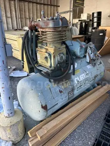 EDGEBANDER & AIR COMPRESSOR