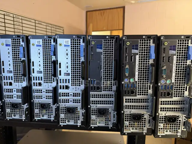 LOT OF 27 DELL DESKTOPS