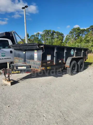 14 foot Dump Trailer