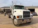 2006 Mack CHN613
